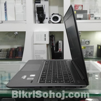 hp folio elitebook 1040 G3 8GB RAM 256 SSD